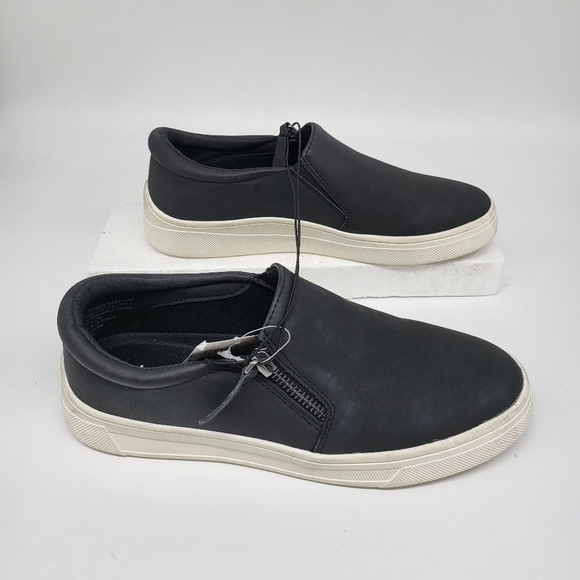 Kensie Soren Ladies Black Suede Slip On Sneakers size 6.5 - Picture 3 of 6